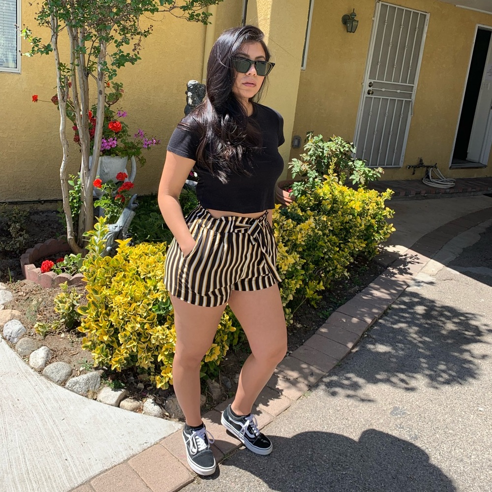 Shorts - Picture 2 of 2